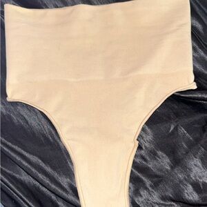 Skims Seamless Sculpt High Waist Thong